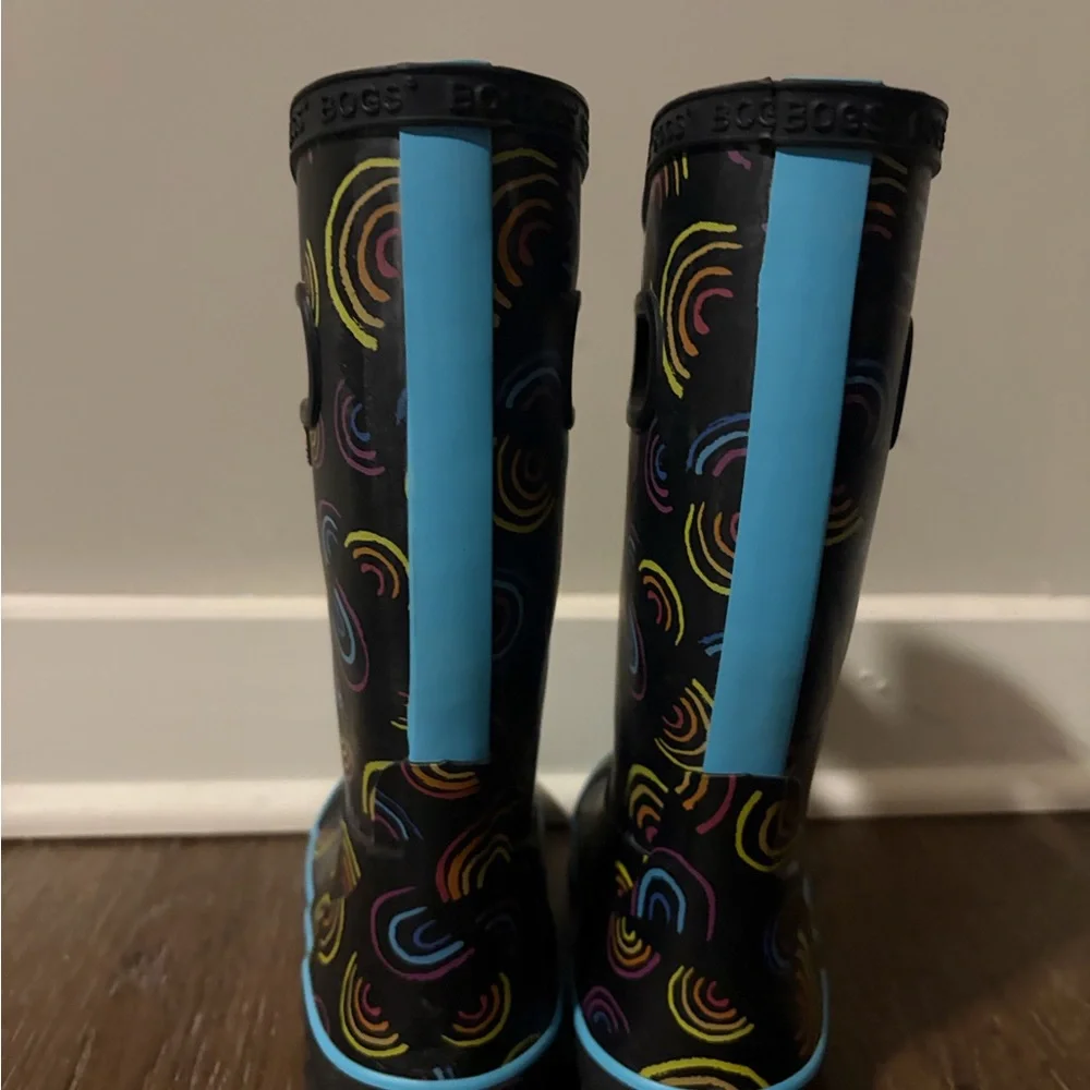 Bogs Kids Black Rain Boots with Multicolor Arc Print